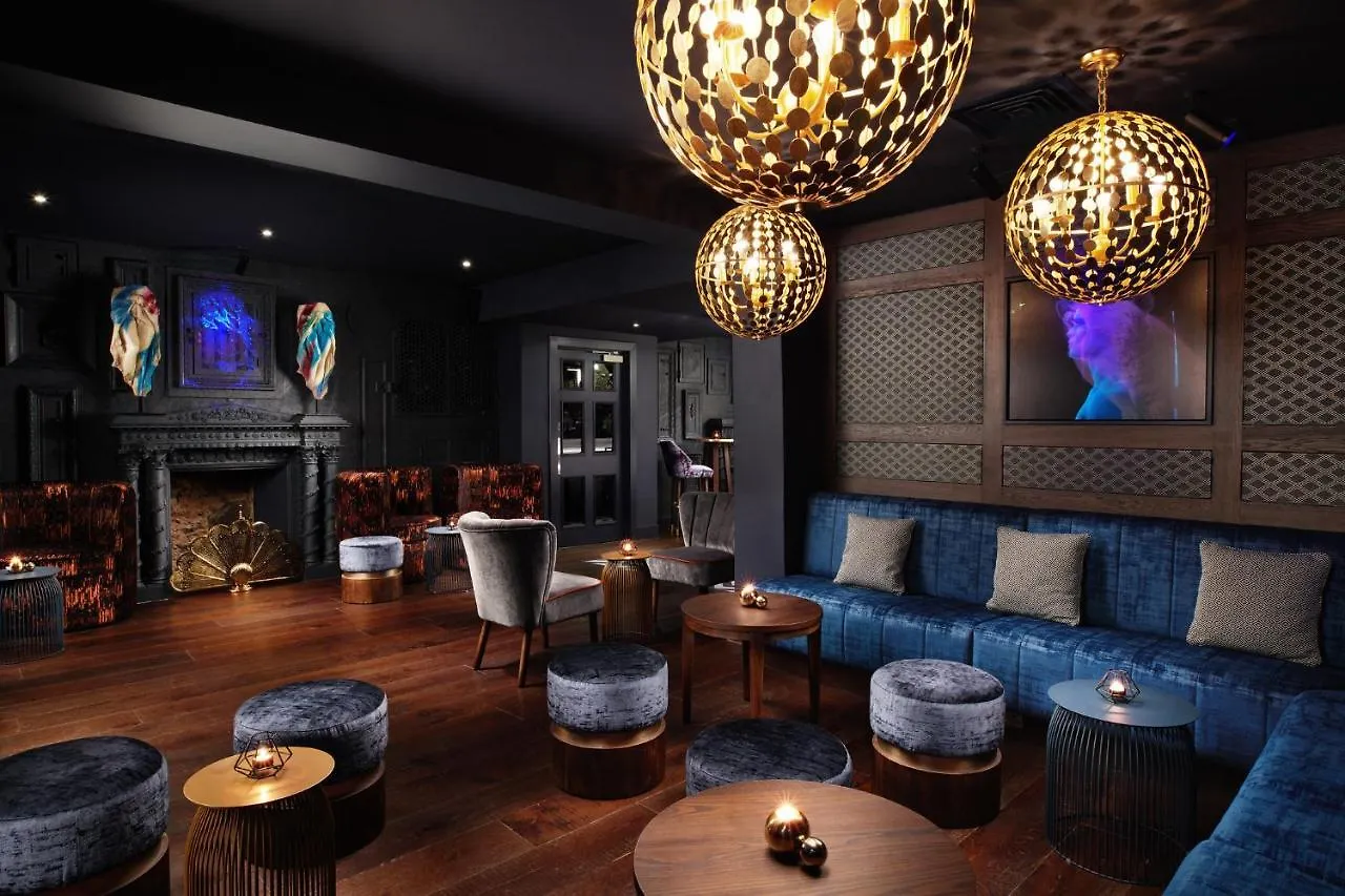 Malmaison Edinburgh City 4*,